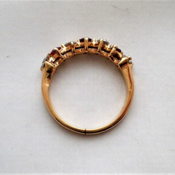 Vintage Solid 14K Yellow Gold Genuine 0.36CT Ruby Diamond Cluster BAND RING P - Picture 5 of 6